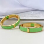 Bracelete-Dourado-SemiJoia-Fita-De-Couro-Verde.jpeg